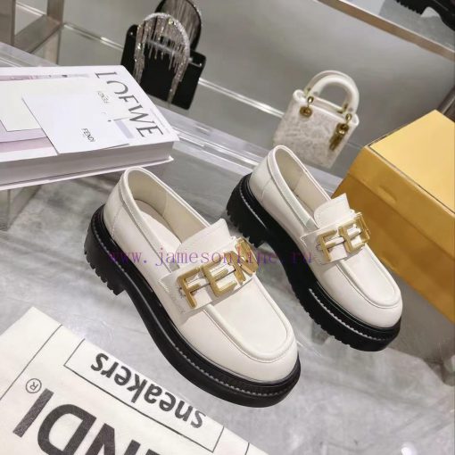 Fendi Domino loafers feature a single kick design with black leather and cowhide material invdqzjuzm - Image 6