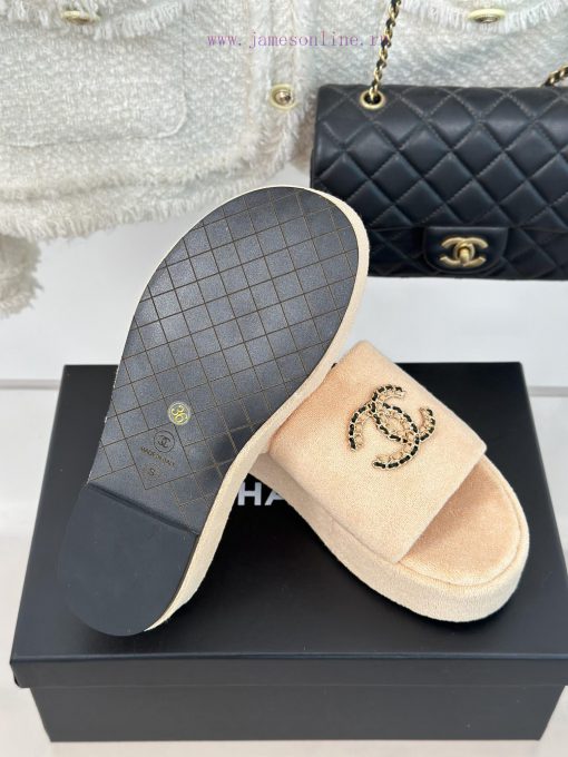 Chanel | Chanel 23c Spring/Summer New ProductsTowel cloth lazy slippersThis year, Chanel hasst4xhxcc - Image 10