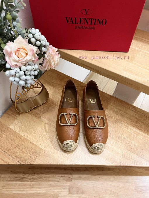 Valentino Garavani/Valentino Rapa Lychee patterned cowhide V-button new fisherman's shoes-Bikcqlaneo