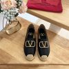Valentino Garavani/Valentino Rapa Lychee patterned cowhide V-button new fisherman's shoes-Bifp8eicnl