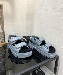 Chanel 2023 Autumn/Winter Velcro Hairy Sandals Hit [Rose] [Rose]Top quality, perfect details5jjxduls