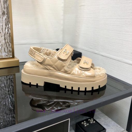 Chanel 2023 Autumn/Winter Velcro Hairy Sandals Hit [Rose] [Rose]Top quality, perfect detailsoo1uekqf - Image 5