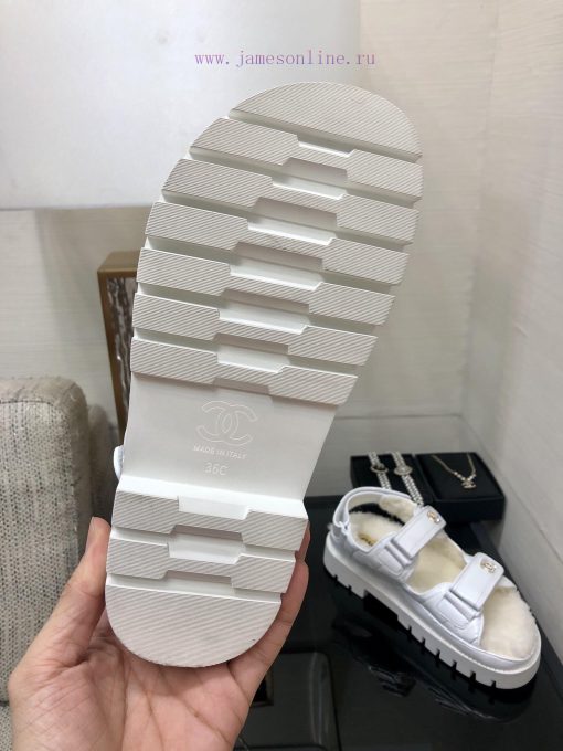 Chanel 2023 Autumn/Winter Velcro Hairy Sandals Hit [Rose] [Rose]Top quality, perfect detailsnq4mh4y1 - Image 8