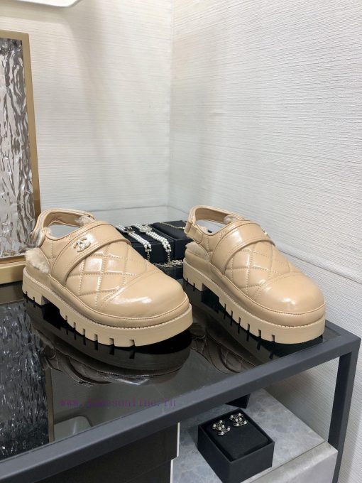 Chanel 2023 Autumn/Winter Velcro Hairy Sandals Hit [Rose] [Rose]Top quality, perfect details5yag02yf
