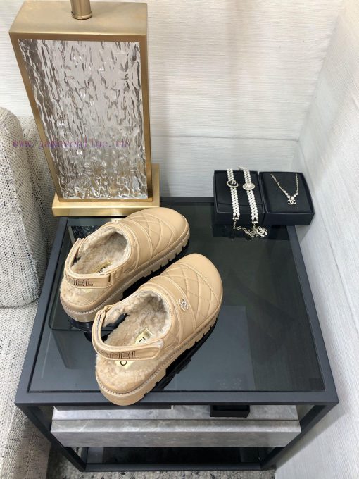 Chanel 2023 Autumn/Winter Velcro Hairy Sandals Hit [Rose] [Rose]Top quality, perfect details5yag02yf - Image 6