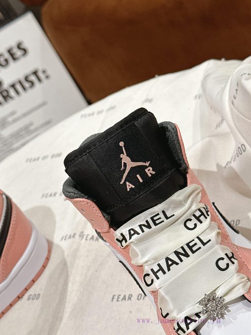Chanel * L 2023 Chanel Nike CollaborationClassic last shape+jumping color blocking design, fhbqtzipq - Image 6