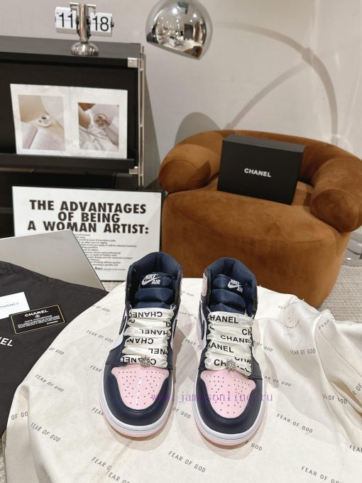 Chanel * L 2023 Chanel Nike CollaborationClassic last shape+jumping color blocking design, fhp5v283k