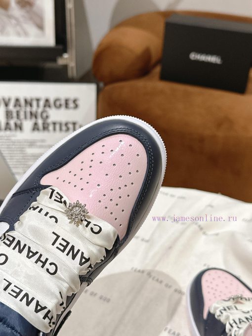 Chanel * L 2023 Chanel Nike CollaborationClassic last shape+jumping color blocking design, fhp5v283k - Image 5