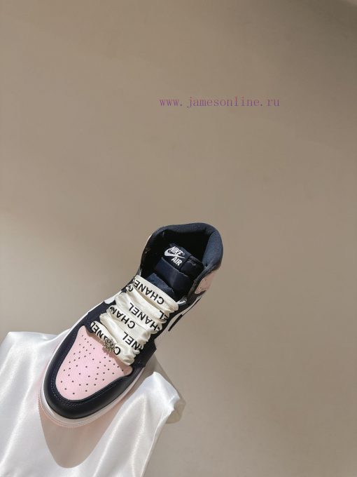 Chanel * L 2023 Chanel Nike CollaborationClassic last shape+jumping color blocking design, fhp5v283k - Image 9