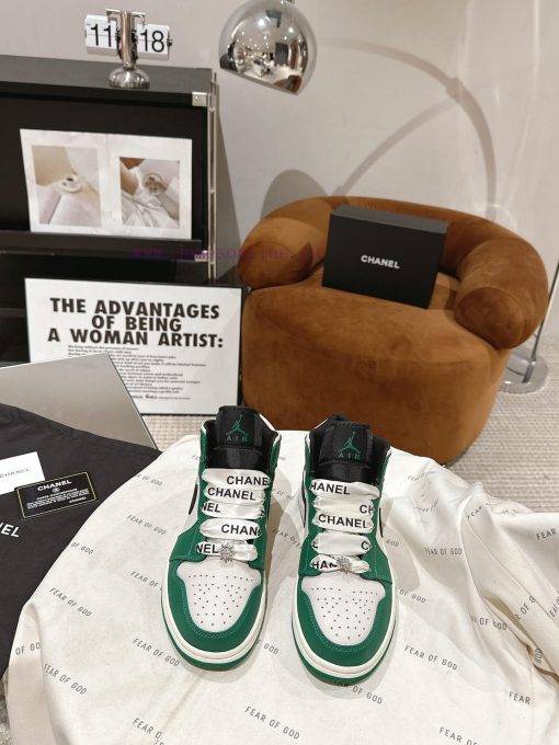 Chanel * L 2023 Chanel Nike CollaborationClassic last shape+jumping color blocking design, fvvub7yj4 - Image 2