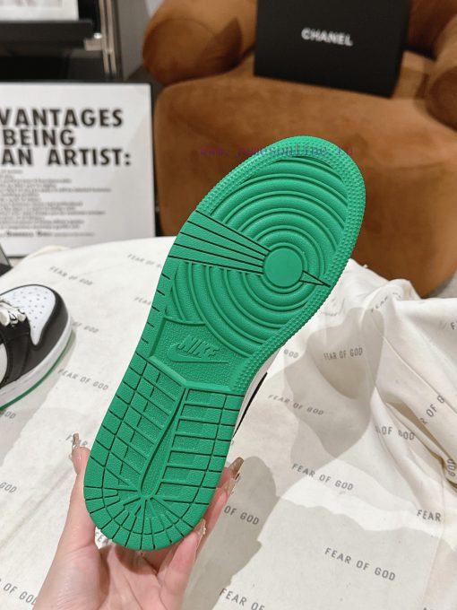 Chanel * L 2023 Chanel Nike CollaborationClassic last shape+jumping color blocking design, fkmhl2hez - Image 7