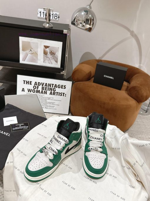 Chanel * L 2023 Chanel Nike CollaborationClassic last shape+jumping color blocking design, fvvub7yj4 - Image 4
