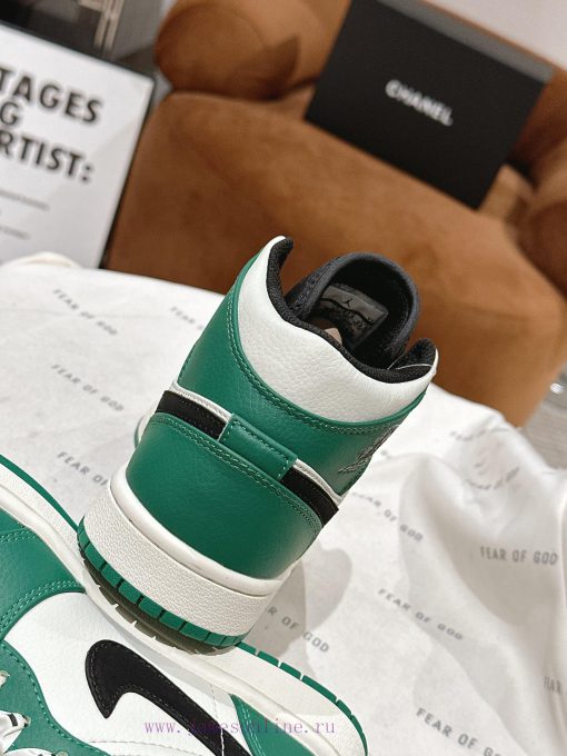 Chanel * L 2023 Chanel Nike CollaborationClassic last shape+jumping color blocking design, fvvub7yj4 - Image 7