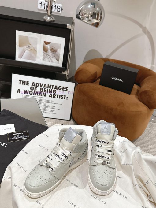 Chanel * L 2023 Chanel Nike CollaborationClassic last shape+jumping color blocking design, fbrwotphe - Image 4
