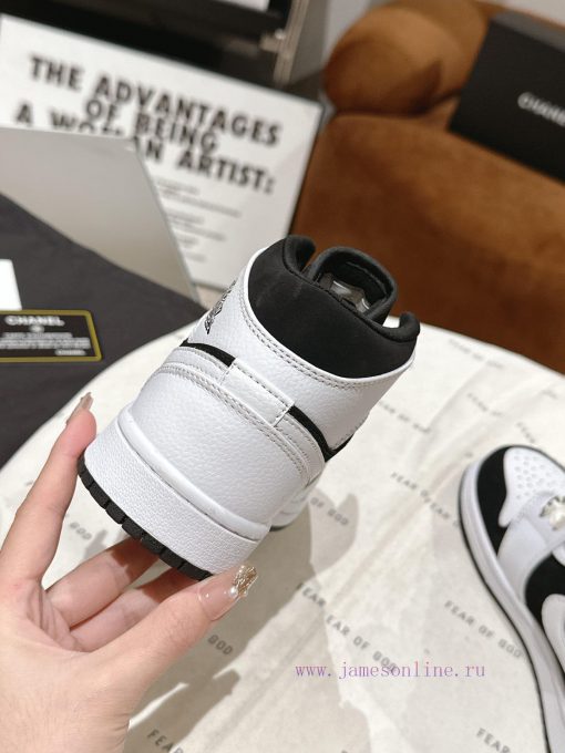 Chanel * L 2023 Chanel Nike CollaborationClassic last shape+jumping color blocking design, f78spawgf - Image 7