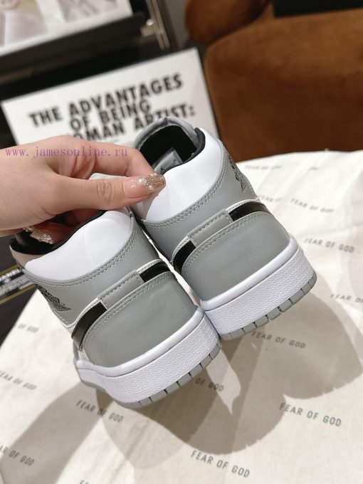 Chanel * L 2023 Chanel Nike CollaborationClassic last shape+jumping color blocking design, frf1usvne - Image 6