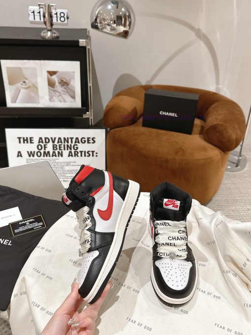 Chanel * L 2023 Chanel Nike CollaborationClassic last shape+jumping color blocking design, fbfdihi70 - Image 3