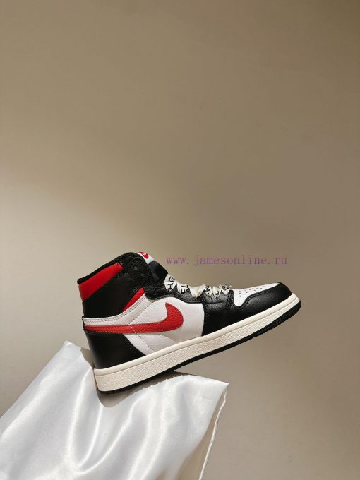 Chanel * L 2023 Chanel Nike CollaborationClassic last shape+jumping color blocking design, fbfdihi70 - Image 10