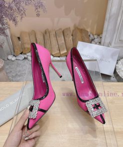 MANOLO BLAHNlK 2023 Autumn New Collectionᵀᴴᴱ ᴮᴱˢᵀ ᴵˢ ᶠᴼᴿ ᵞᴼᵁMB has always been a dream shoe h81azls8
