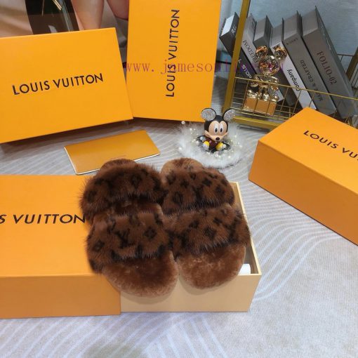 L Donkey brand mink fur slippers are officially released simultaneously. Super cute fur slipr9rqv7j8