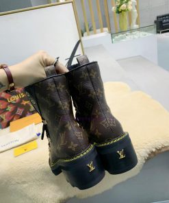 LV Top Quality L+Vfw20 New Arrival~Lvjia Autumn/Winter Fur Integrated Short BootsBeaubourg a6xf2cu2a