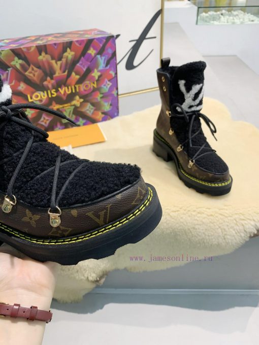 LV Top Quality L+Vfw20 New Arrival~Lvjia Autumn/Winter Fur Integrated Short BootsBeaubourg a6xf2cu2a - Image 10