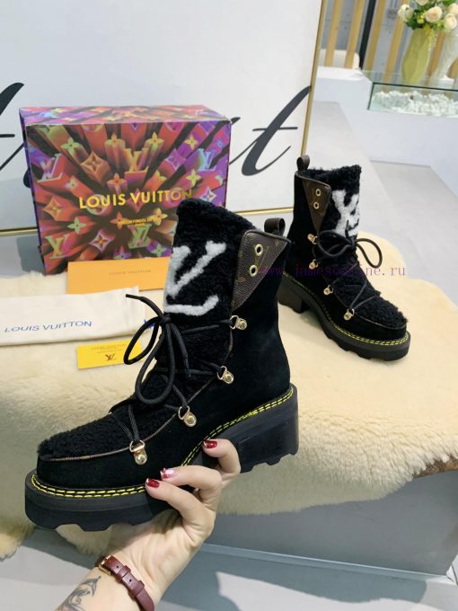 LV Top Quality L+Vfw20 New Arrival~Lvjia Autumn/Winter Fur Integrated Short BootsBeaubourg au0aeb47m