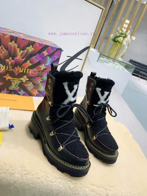 LV Top Quality L+Vfw20 New Arrival~Lvjia Autumn/Winter Fur Integrated Short BootsBeaubourg a6p3czfxt
