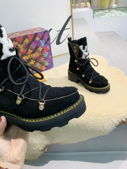 LV Top Quality L+Vfw20 New Arrival~Lvjia Autumn/Winter Fur Integrated Short BootsBeaubourg au0aeb47m - Image 9