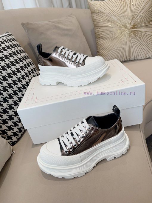 Metal surfaceTop quality, inspection free products withAlexander McQueen's new canvas seriesf3d5byda - Image 6