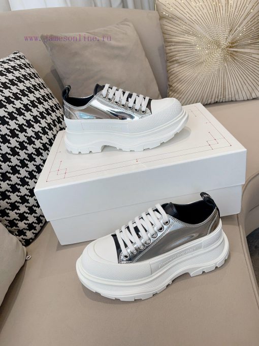 Metal surfaceTop quality, inspection free products withAlexander McQueen's new canvas seriesnyh77hx4 - Image 6