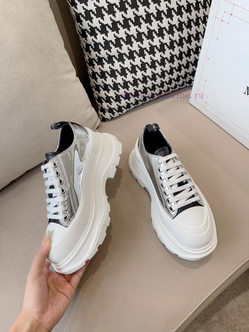 Metal surfaceTop quality, inspection free products withAlexander McQueen's new canvas seriesnyh77hx4 - Image 9