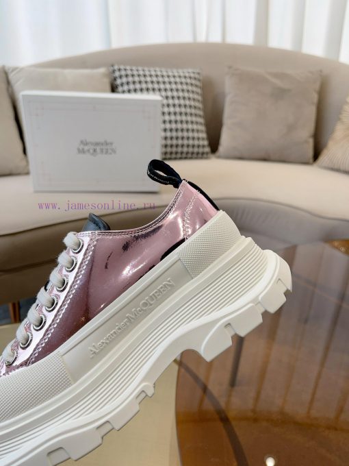 Metal surfaceTop quality, inspection free products withAlexander McQueen's new canvas series8eppppt2 - Image 3