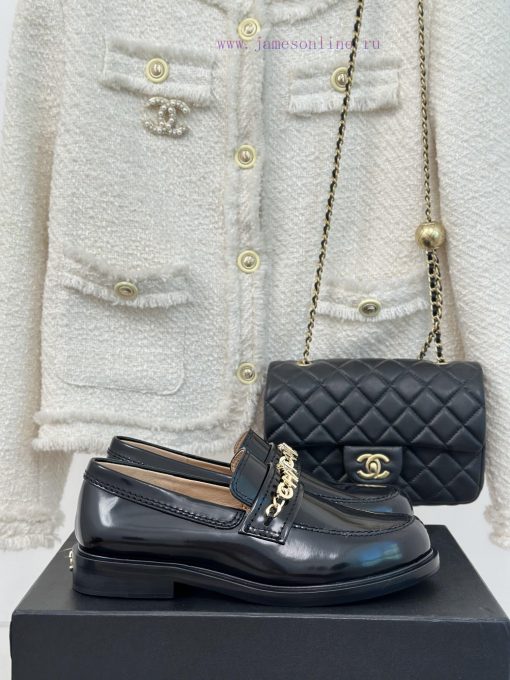 Chanel | Chanel Classic ChainAlphabet loafersThis one is very coloredI love this letter desq5eork3y