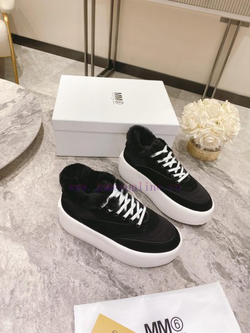 Maison Margiela ®  New autumn and winter model MM6 thick soled height increasing fur low topvjsfa40j - Image 5