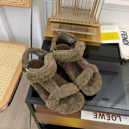 FENDI | 2023 𝐬𝐬FDfendi x Skims collaboration popular hairy sandals series 〰Developed in the 5arppx83 - Image 8