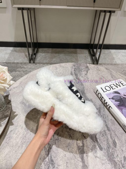 HALFAWAKE's new autumn and winter products are popular. The plush sponge shoes are super cuts4dxnj9b - Image 2