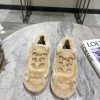 HALFAWAKE's new autumn and winter products are popular. The plush sponge shoes are super cutis0ug2wm