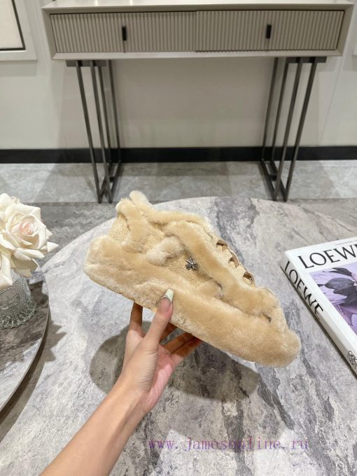 HALFAWAKE's new autumn and winter products are popular. The plush sponge shoes are super cutis0ug2wm - Image 5