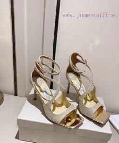 Jimmy Choo's custom-made high-heeled sandals in the Paris window showcase are of the highest1xskm8zb