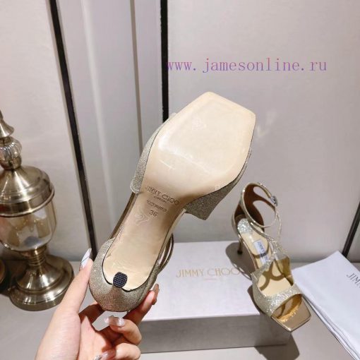 Jimmy Choo's custom-made high-heeled sandals in the Paris window showcase are of the highest1xskm8zb - Image 10