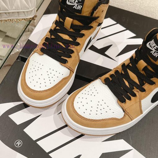 WoolAir Jordan 1 Mid Autumn/Winter Mid Top SneakersAJ's classic shoe style remains unchangedyy953vkq - Image 7