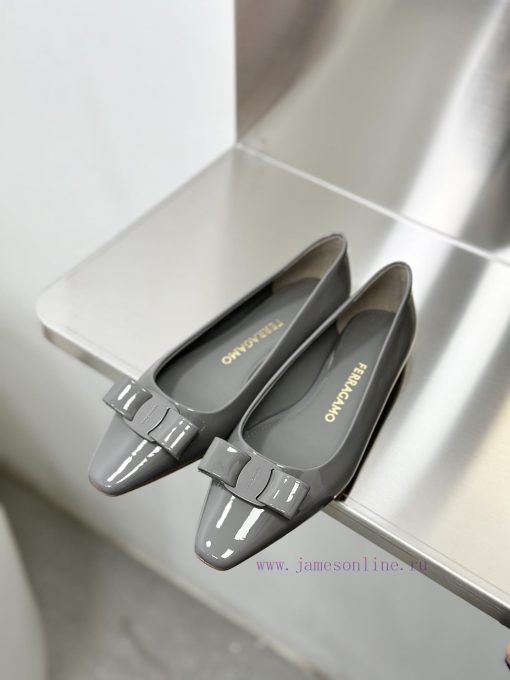 SF salvatore Ferraga * o Ferragamo's new vara patent leather bow small square toe single sho7u70y6yn - Image 2