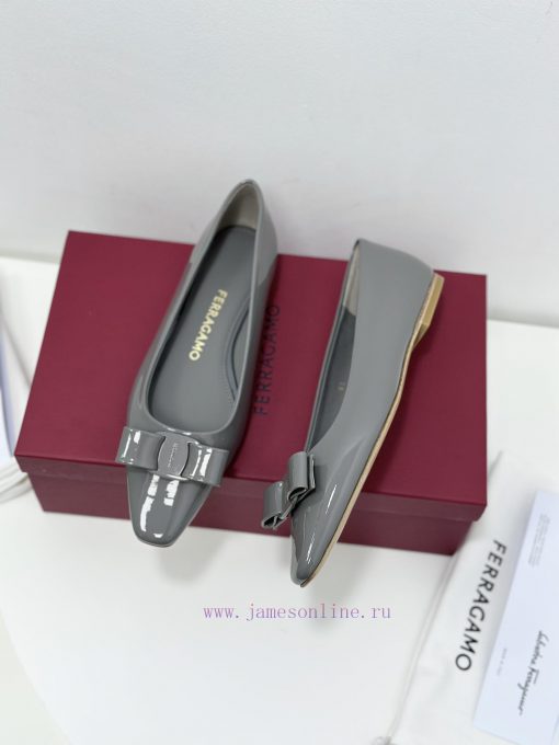 SF salvatore Ferraga * o Ferragamo's new vara patent leather bow small square toe single sho7u70y6yn - Image 6