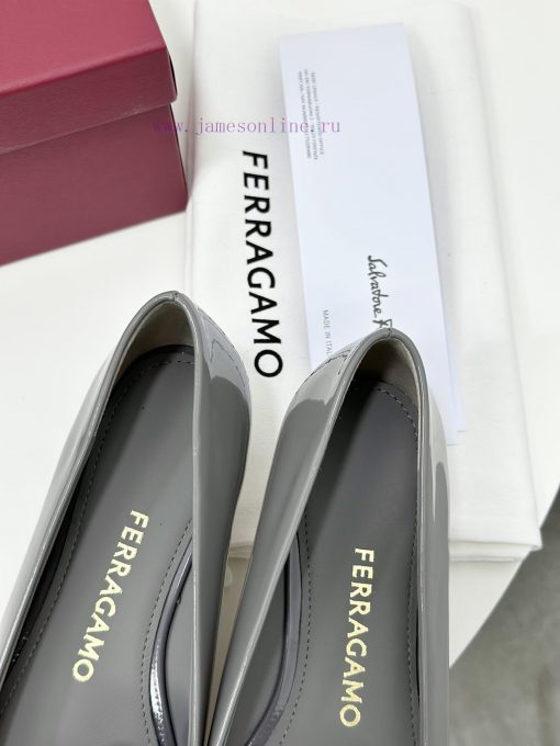 SF salvatore Ferraga * o Ferragamo's new vara patent leather bow small square toe single sho7u70y6yn - Image 9