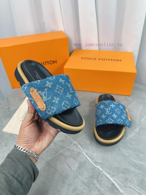 LV Lv brand L Home 2023 popular embossed logo embossed cool slippers. This Pool Pillow Comfoq6c9ywnt - Image 11