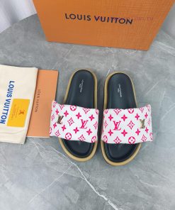 LV Lv brand L Home 2023 popular embossed logo embossed cool slippers. This Pool Pillow Comfoprp7o7io