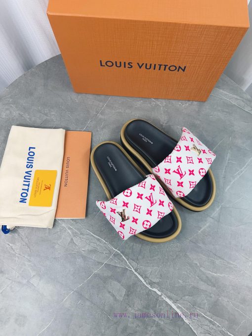 LV Lv brand L Home 2023 popular embossed logo embossed cool slippers. This Pool Pillow Comfoprp7o7io - Image 4