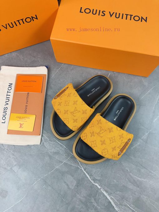 LV Lv brand L Home 2023 popular embossed logo embossed cool slippers. This Pool Pillow Comfoirl5gnah - Image 4