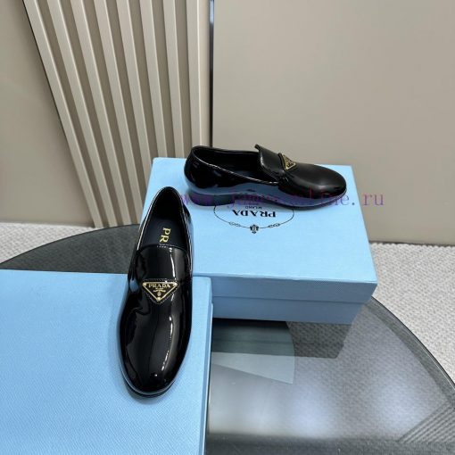 PRADA/Prada "2023 autumn/winter runway show, popular internet celebrity with the same Le Fu wcvh3mp8 - Image 4